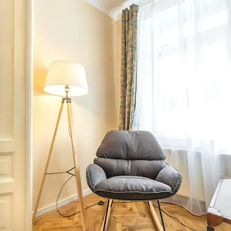 Stylishcozy * Brasov