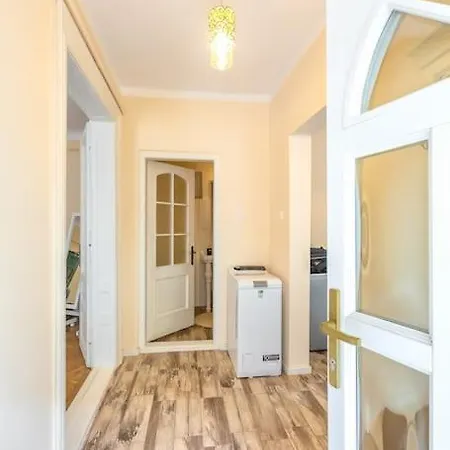 Apartment Stylishcozy *