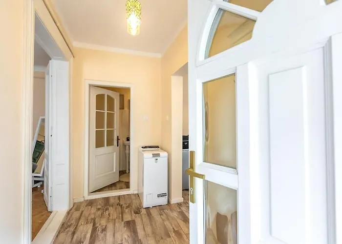 Stylishcozy * Brasov